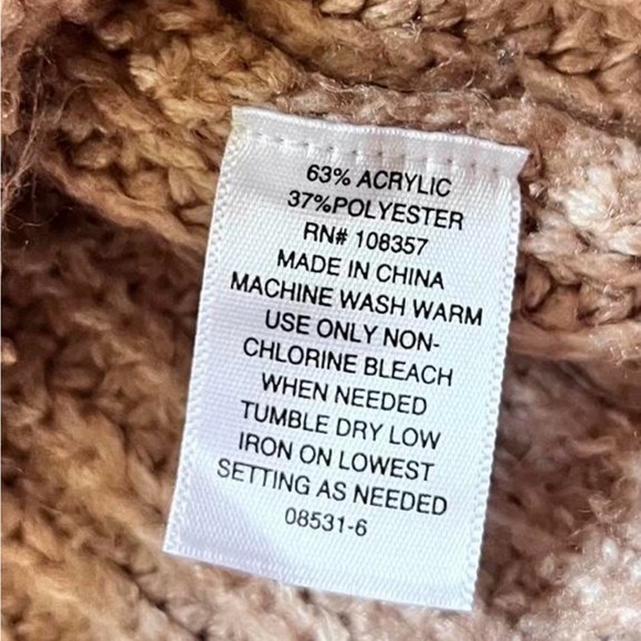 a.n.a Taupe Cropped Oversized Button-Up Cardigan Cozy Cabincore Knit Women’s - Picture 4 of 7